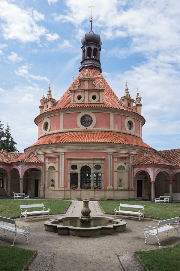 Schloß Hradec, Musikpavillion