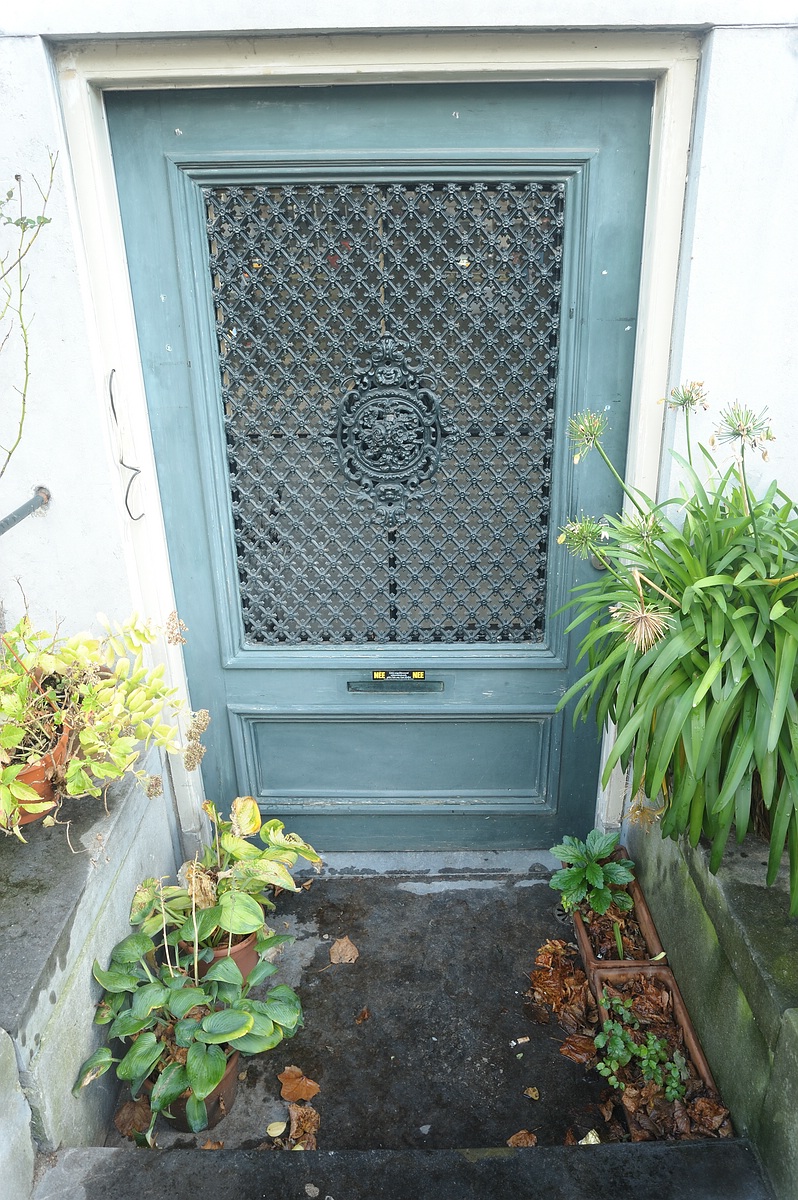 (c)K.R. 540DSC 4984