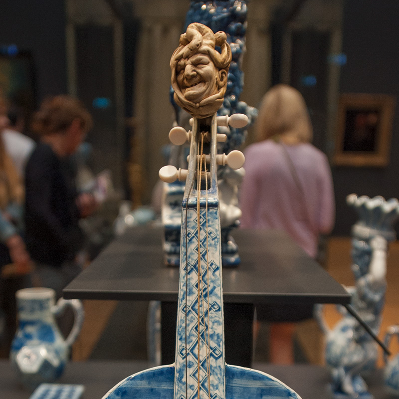 Amsterdam, Rijksmuseum, Viole (Porzellan)