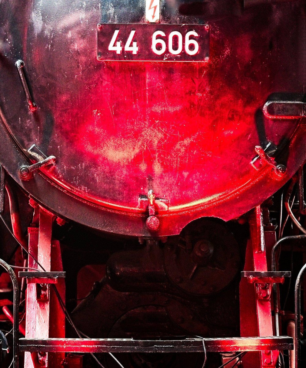 VG5_4504_on1-2000.jpg