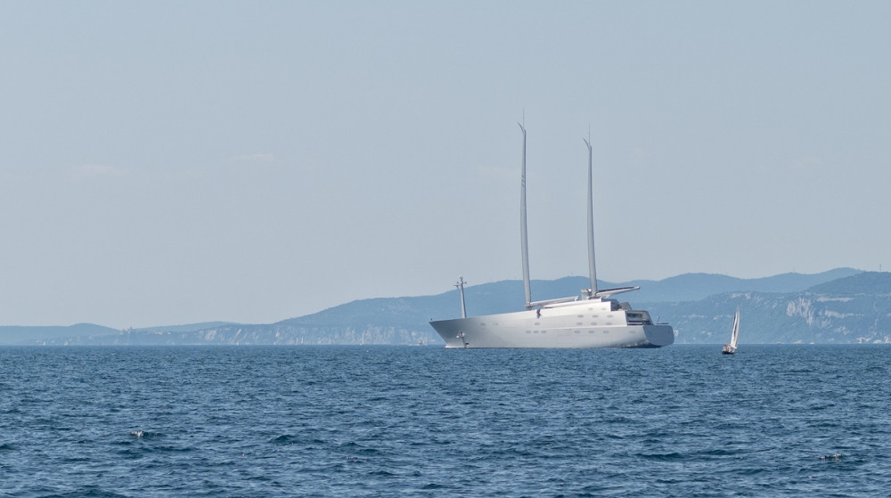 Superyacht "A", Porto di Trieste