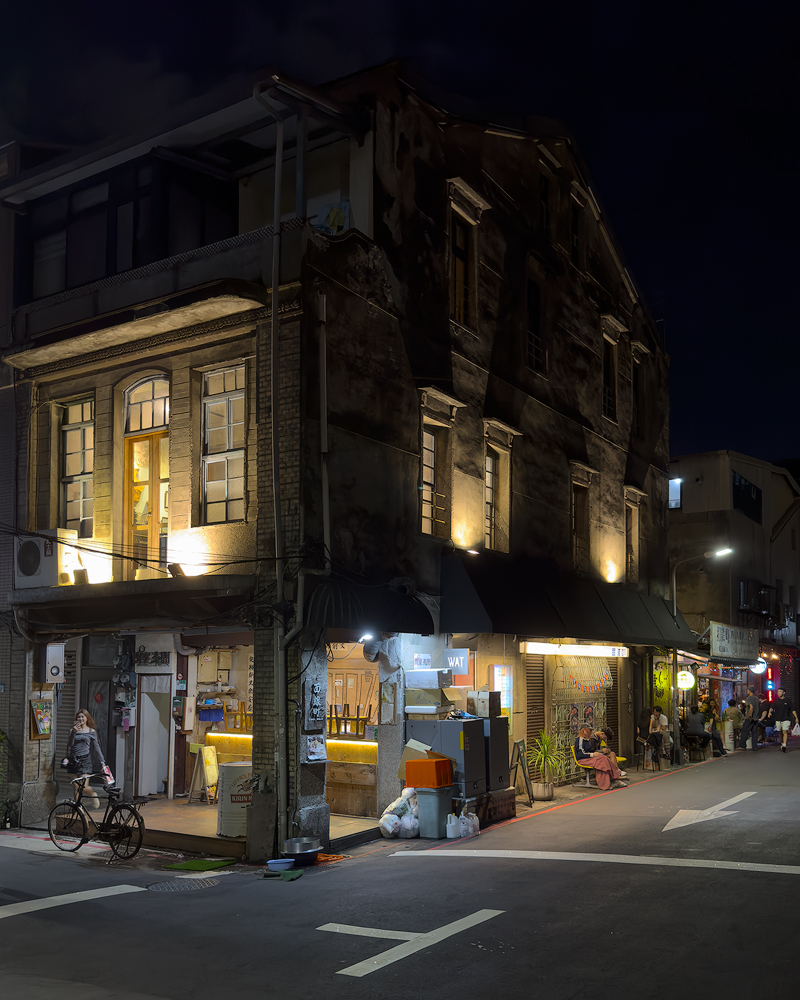 Taipei, Datong District, Nanjing W Rd Spur 25 - 2