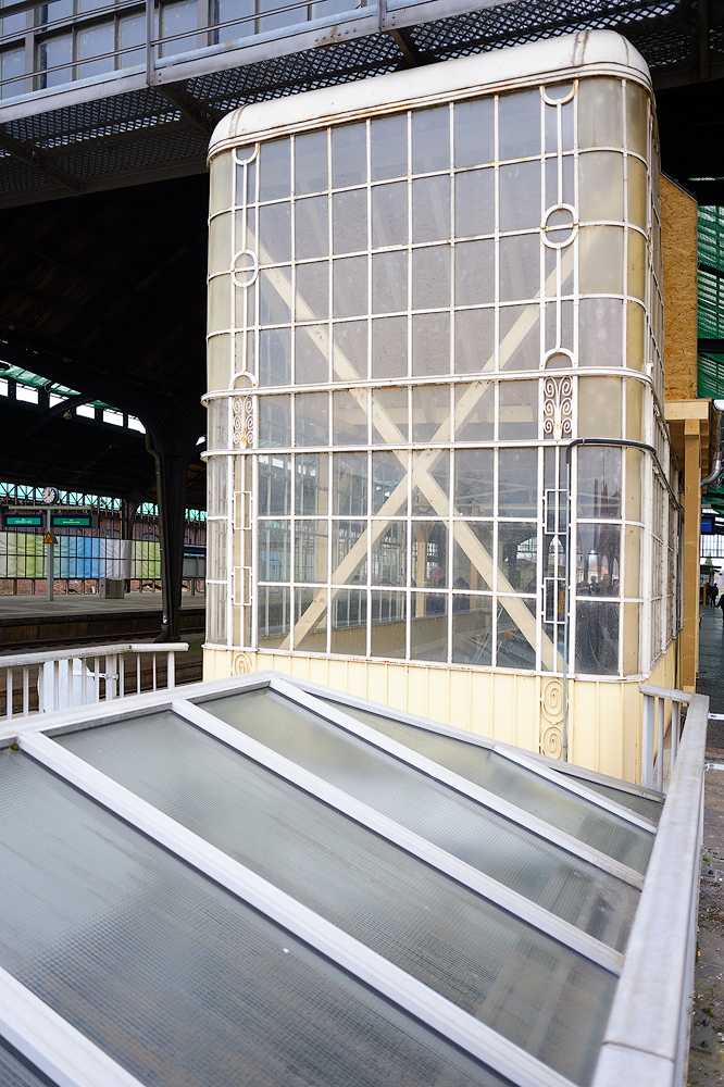 Görlitz - Bahnhof, Gleisaufgang Front